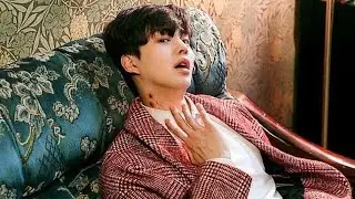 This Is What Happens When A 500-Year-Old Beautiful Vampire Falls In Love With A Young Man