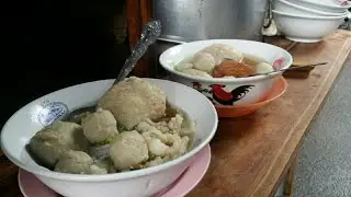 BELI BASO DEKET RUMAH..!!! MURAH BGT ENAK AND KENYANG CUMA 10 RB