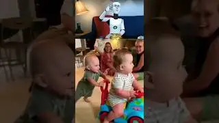 Cutie 😘😃👏_ #shorts, #short, #ytshorts, #cutebaby, #cute, #funny, #status, #shortfeed, #reel, #tiktok