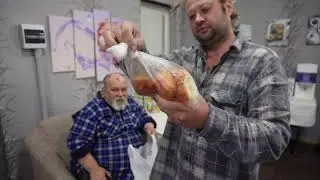 Получил пенсию заехал в продуктовый магазин показываю какие продукты я купил