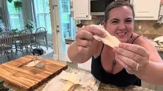 How to dehydrate sourdough starter and put together a starter kit including printable instructions.