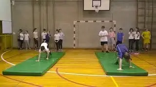 Hodanje u uporu za rukama