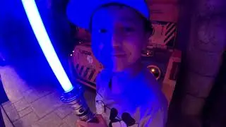 Mason makes a custom Lightsaber at Savi's Workshop
