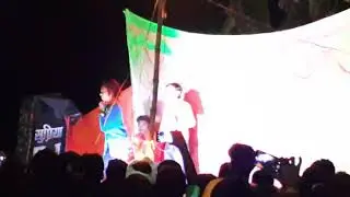 Chair pe gear dharwae piya