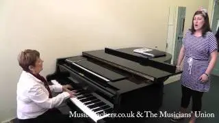 Singing Lesson: Mary Brennan: 2 Technique for Connecting Vowels
