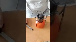 Разжигаю примус Шмель 1 производства СССР