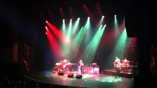Joe Bonamassa LIVE - Beacon Theater 5/16/13 with Warren Haynes "Crossroads"