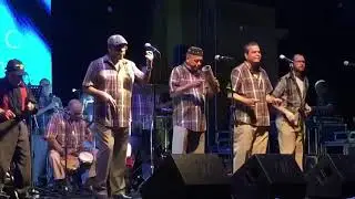 Sonora Ponceña, Vas Por ahí,El Rincon Caliente,Sola Vaya en Vivo!!  6-26-2015  Don Quique 102 años