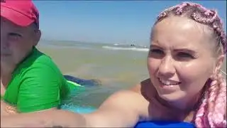 Ейск день 6. Море, пляж,  прогулка #семьяармян #азовскоеморе #ейск