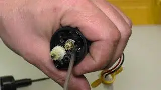 Ремонт робота-пылесоса MAMIBOT  сборка пылесоса.