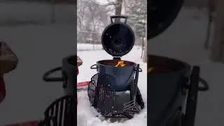 Grilling In The Snow | Akorn Jr.
