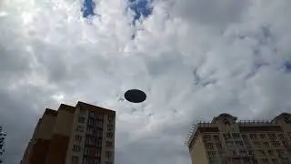 Я в ШОКЕ! Такого вы точно никогда не видели! НЛО прячутся от нас прямо над голов 3