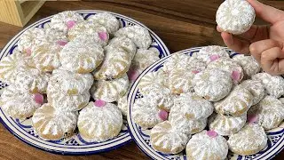 حلوة الخليط 🤩 بدون بيض ✅ كذوووب في اليد قبل الفم 😋 حلويات العيد 2024 محبوووبة الجماهير