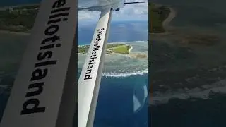 Flying around Lady Elliot Island #australia #greatbarrierreef #island #reef #plane #fly #ocean