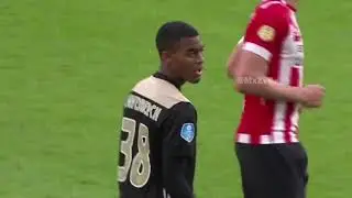 Ryan Gravenberch Ajax debut v PSV [23-09-2018]