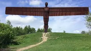 Visiting the Angel of the North near Gateshead/Newcastle, England