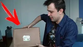 КОРОБКА С КОМИКСАМИ