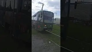 2 красивых вагона ктм 619а 3140 3127