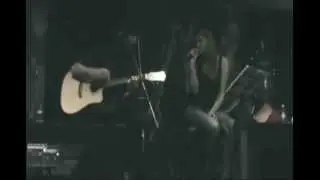 Walking with a Ghost cover - Cztery Koty