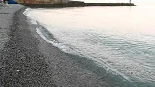 Крым, Утес, Карасан - пляж галька