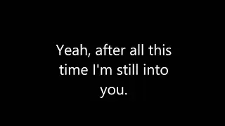 Still Into You - Paramore ( Lyrics )