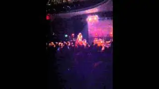 Bat for Lashes-"Laura"-Showbox Market