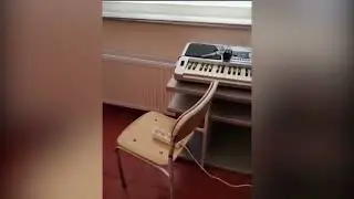Şagirdi təhqir edən müəllim cəzalandırıldı