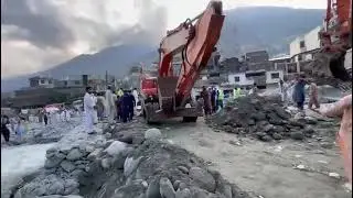 Pak Army Sappers’ relentless efforts resulted into opening of Bahrain Bridge, Swat