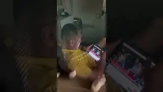 В Киеве охранник подземного паркинга выгнал людей на улицу во время ракетной атаки