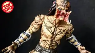 2021 The Predator 11in Ultimate Unarmored Assassin Redeco Ver. by NECA Toys