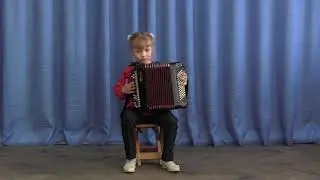 Алена Кливитенко (7 лет) Ю. Гаврилов Белка в колесе
