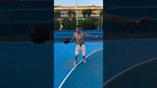 kizaru играет в баскет