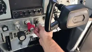 Cabina de Cessna 152