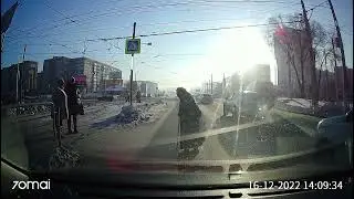 Преимущество включившего указатель поворота