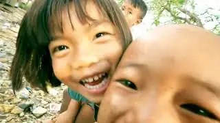 Swarmed In the Mae Sot Dump, THE FAMILIES OF THE DUMP 2022
