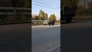 "Добрый труженик" ЗИЛ 130 в Екатеринбурге #транспорт #подписывайтесь