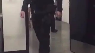 Обоссался