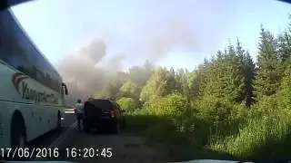 Взрыв на обочине на трассе в Удмуртии. Видео: Жора Шурупов