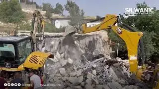 إبراهيم أبو طير وزوجته كانا بانتظار ولادة توأمهما بشوق  البلدية نغصت الفرحة باجبارهم على هدم المنزل