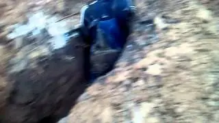 Оголовок скважины привариваем к кессону