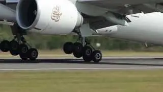 Lovely B777 slow motion takeoff.