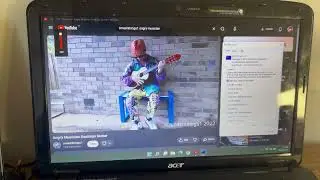 Angry Musician destroys guitar has BSOD (Mini 11 Acer Aspire 5536)