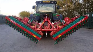 Kverneland NG S 101 F35 4 metre hydraulic folding power harrow