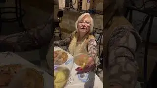 С Мамой в День Святого Валентина 🌹❤️