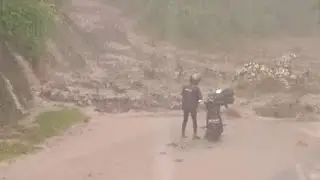 kondisi jalan setelah longsor