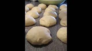 Пирожки безопарным способом приготовления.