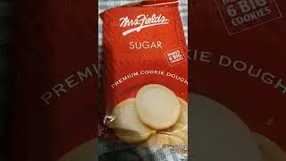 Mrs fields sugar cookies 🍪 gonna try these tonight staytune