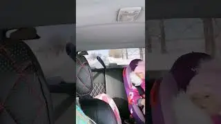тусуется под "руки вверх" 😄