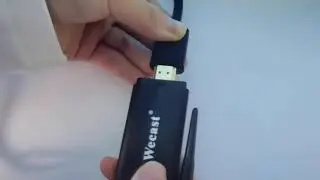 E2 wireless display dongle connection operation