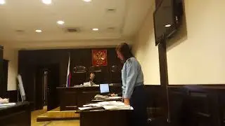 Прокурор на защите чести мундира